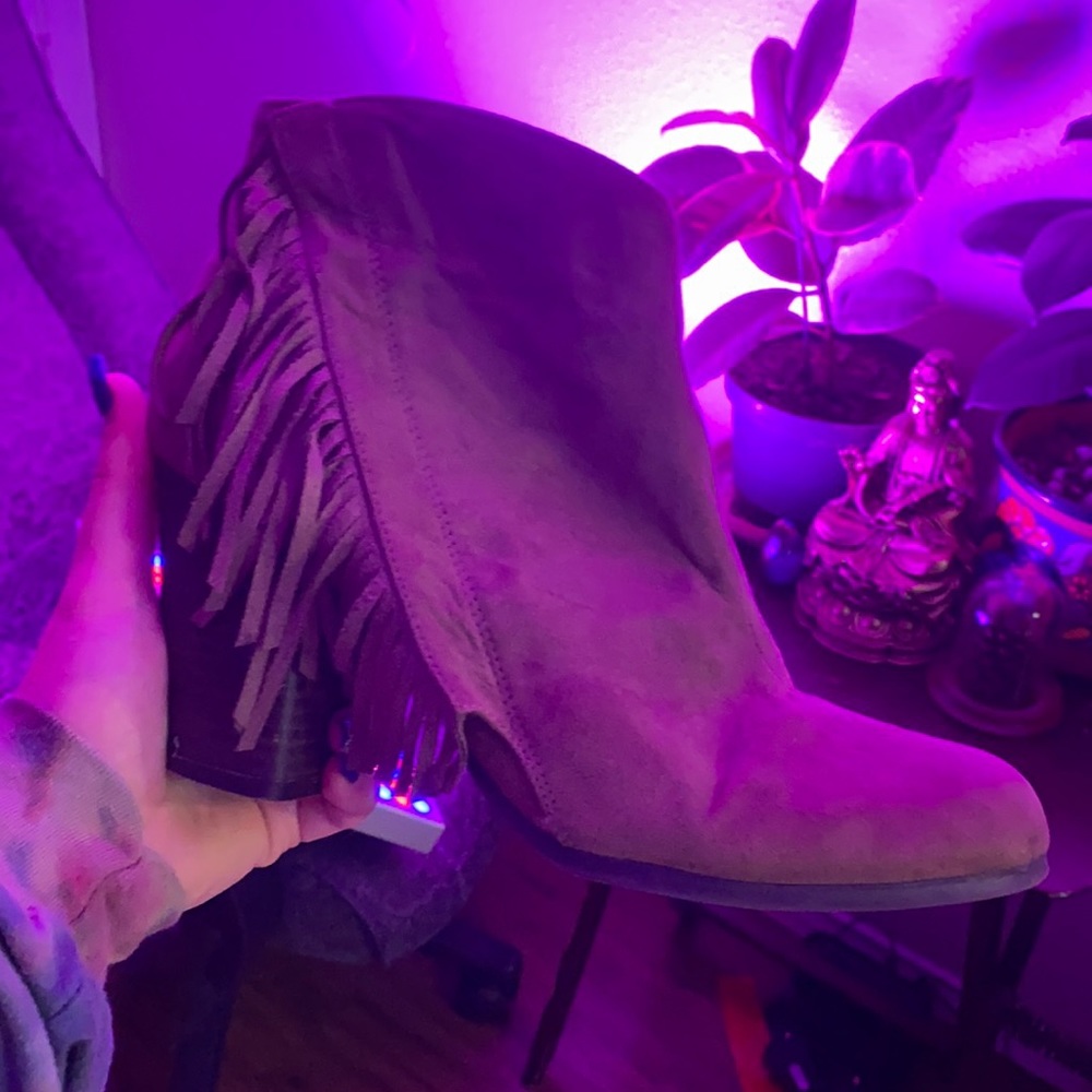 Tan fringed healed booties